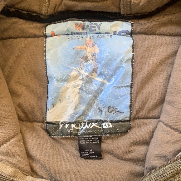 Matix Jacket - Picture 3 of 3